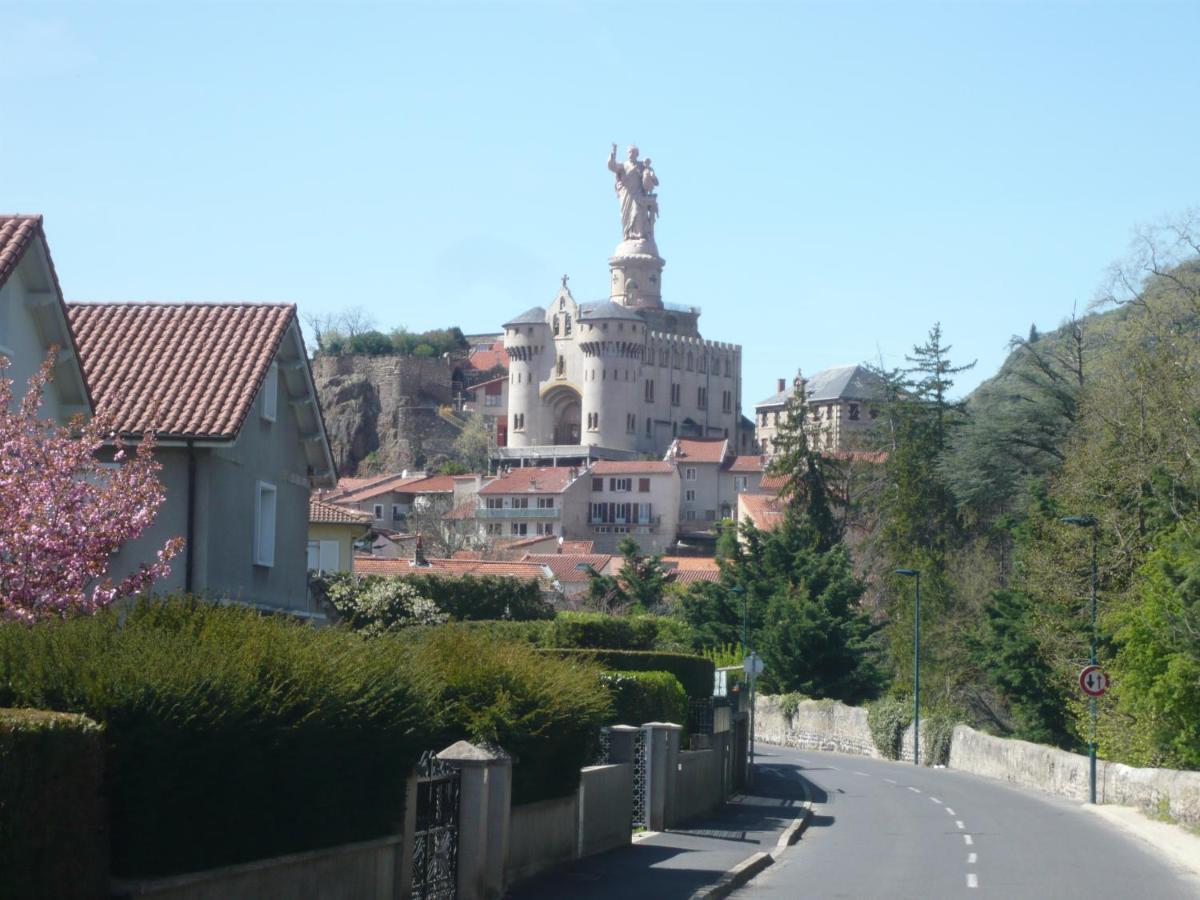 Le Petit St Jacques Διαμέρισμα Le Puy-en-Velay Εξωτερικό φωτογραφία