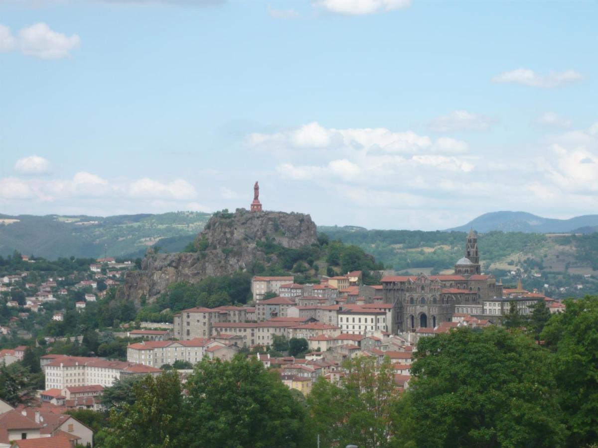 Le Petit St Jacques Διαμέρισμα Le Puy-en-Velay Εξωτερικό φωτογραφία