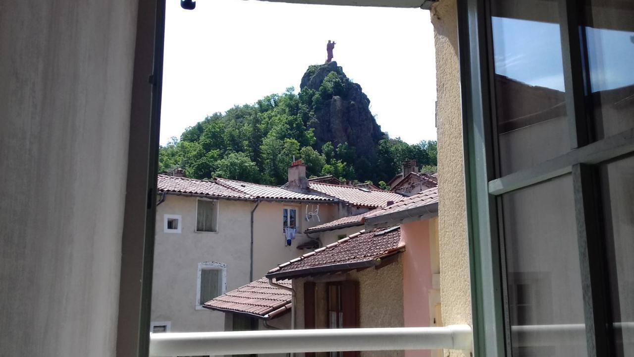 Le Petit St Jacques Διαμέρισμα Le Puy-en-Velay Εξωτερικό φωτογραφία