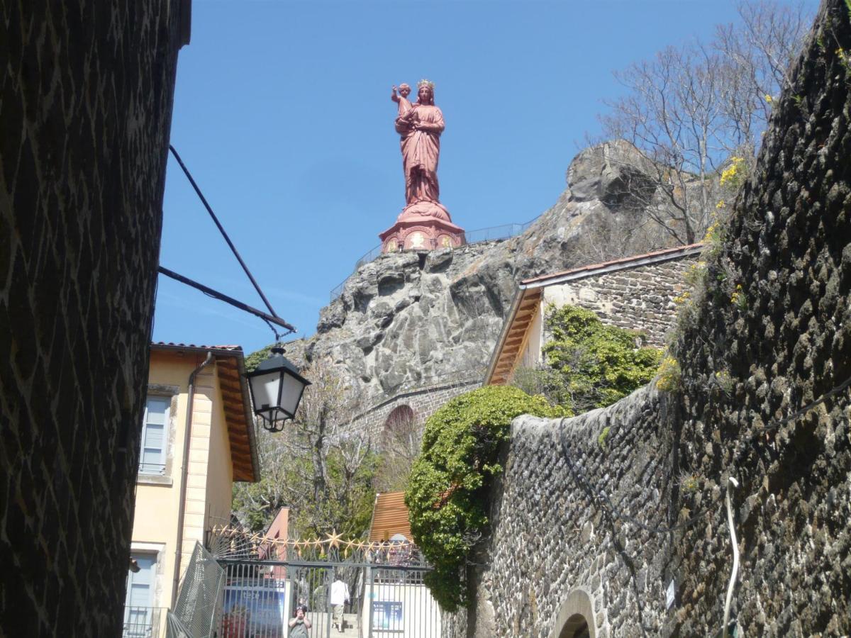 Le Petit St Jacques Διαμέρισμα Le Puy-en-Velay Εξωτερικό φωτογραφία